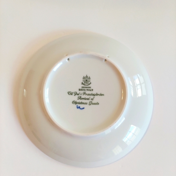 Vintage Bing & Grondahl 1962 Christmas Plate - Picture 4 of 5